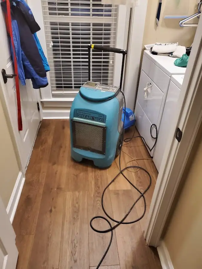 Commercial dehumidifier deployed for Crawl Space Restoration in Wasilla